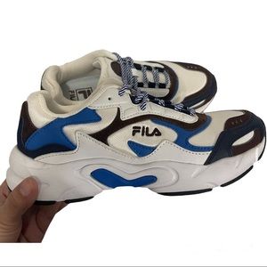 FILA Luminance Shoes in Size US 7 1/2